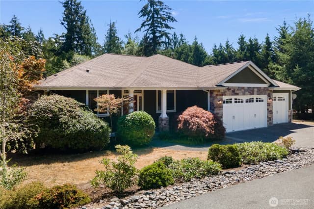 Property photo for 7106 71st Avenue Nw, Gig Harbor