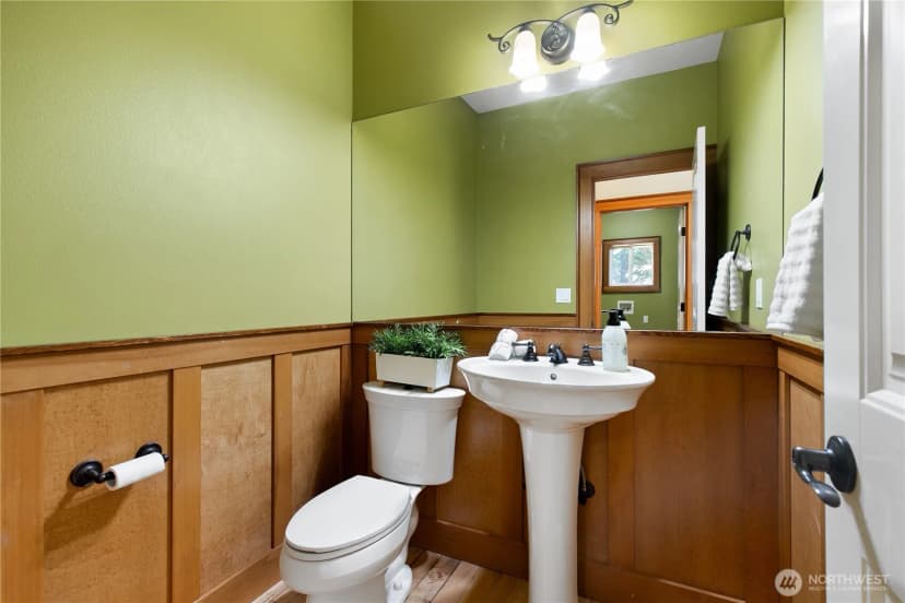 Property photo for 7106 71st Avenue Nw, Gig Harbor photo 15