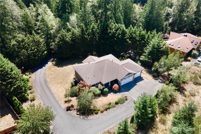 Property photo for 7106 71st Avenue Nw, Gig Harbor