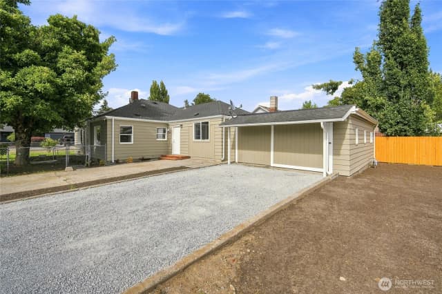 Property photo for 901 11th Street, Sedro Woolley