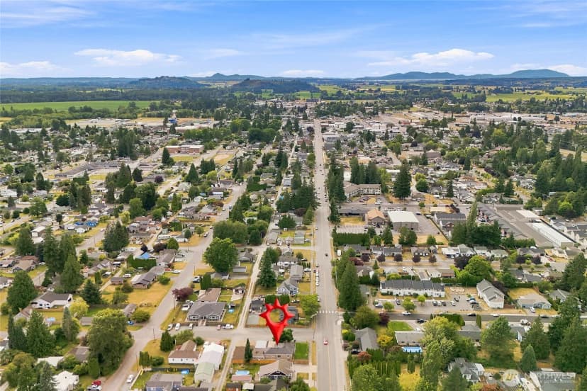 Property photo for 901 11th Street, Sedro Woolley photo 39