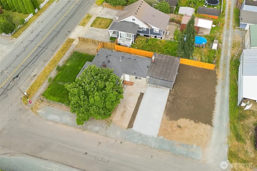 Property photo for 901 11th Street, Sedro Woolley photo 37