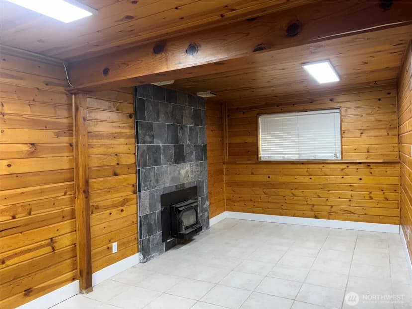 Property photo for 4883 Laura Lane Se, Port Orchard photo 23