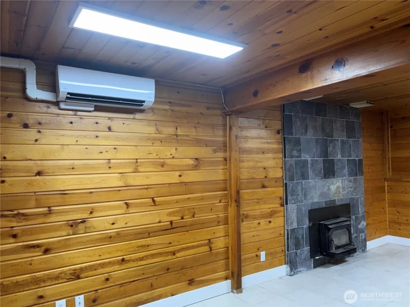 Property photo for 4883 Laura Lane Se, Port Orchard photo 25