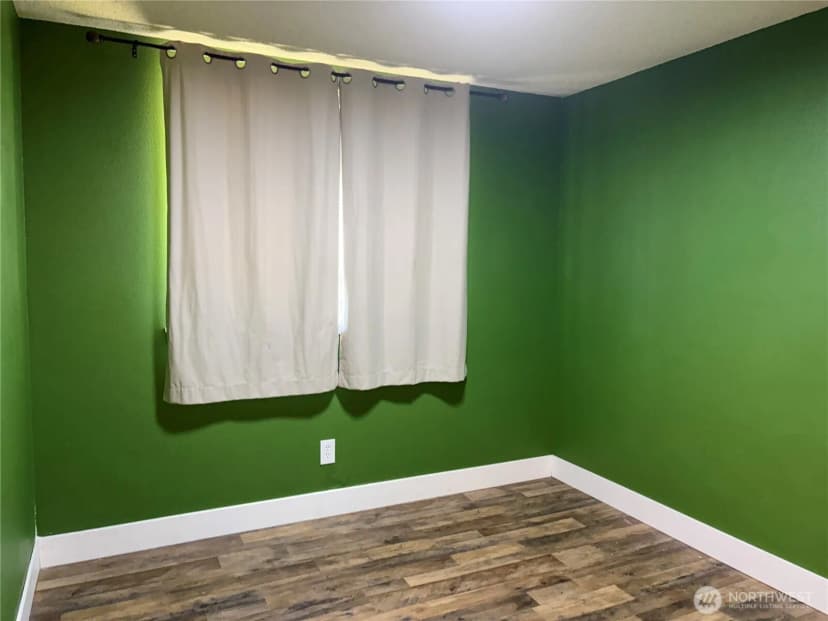 Property photo for 4883 Laura Lane Se, Port Orchard photo 20