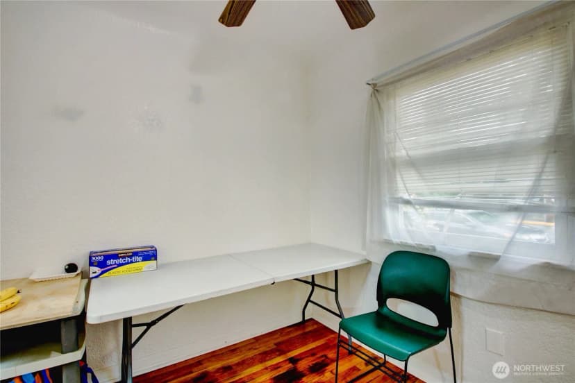 Property photo for 1135 E Orange Avenue, Burlington photo 26