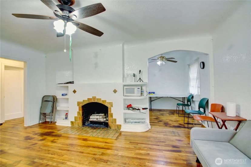 Property photo for 1135 E Orange Avenue, Burlington photo 6