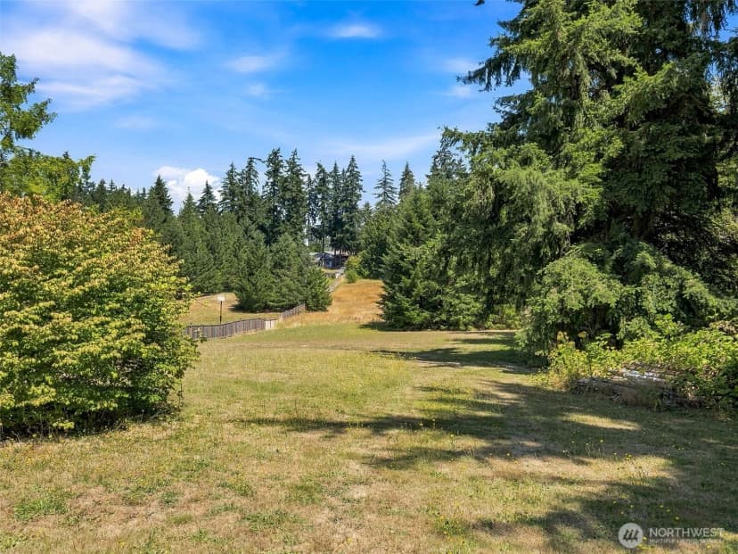 Property photo for 10723 59th Avenue E, Puyallup photo 9