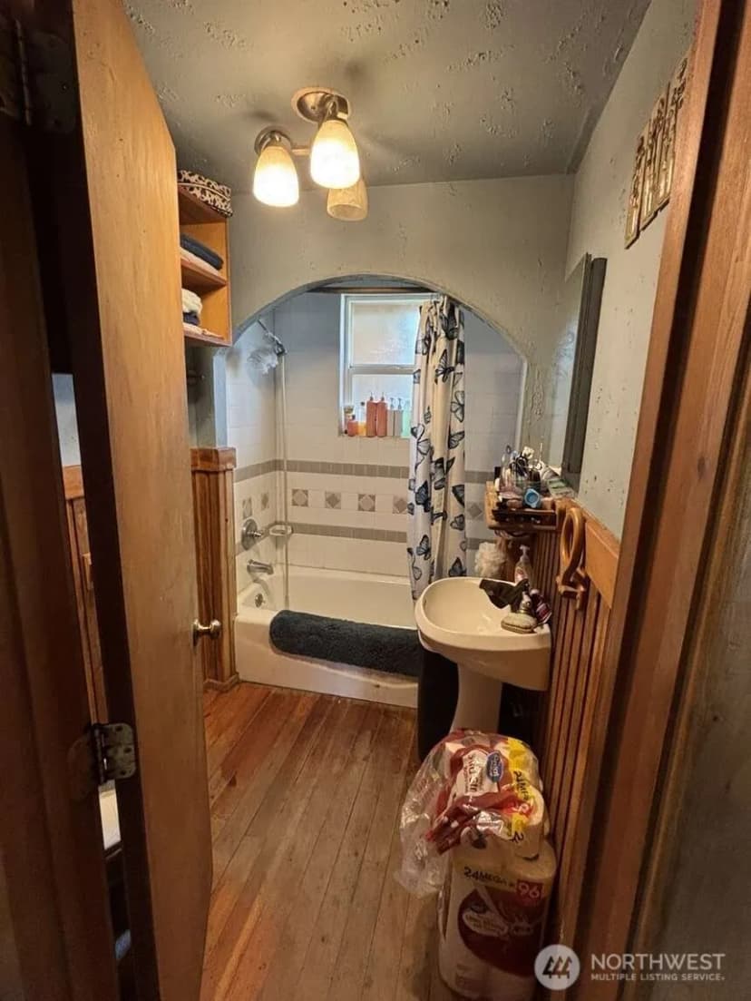 Property photo for 54 N Adams Street, Republic photo 10