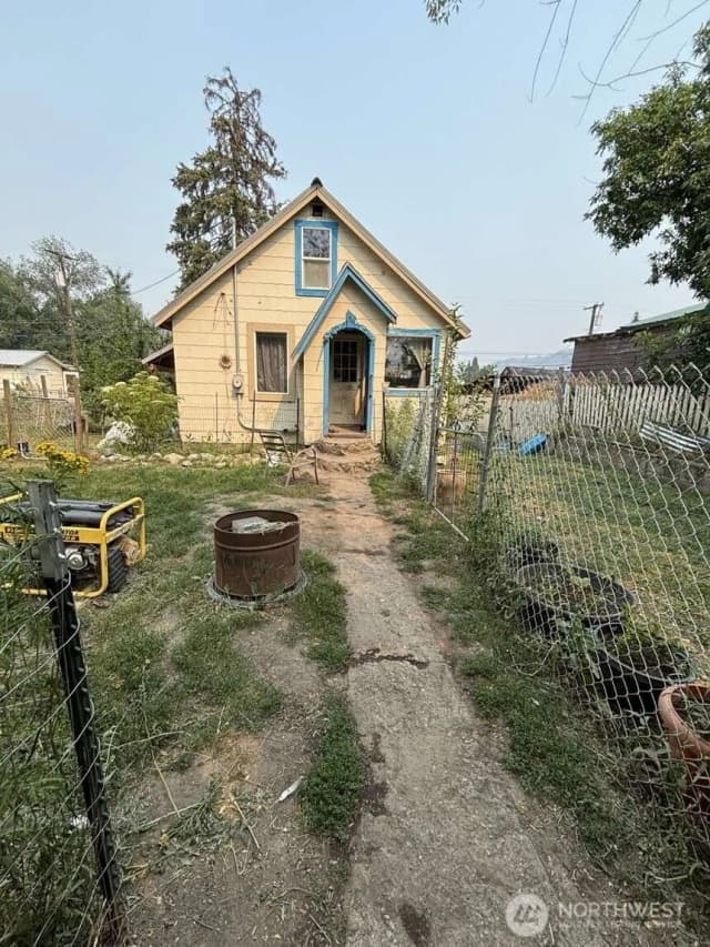 Property photo for 54 N Adams Street, Republic