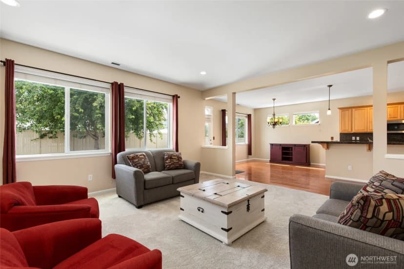 Property photo for 28517 70th Drive Nw, Stanwood photo 13