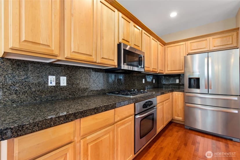 Property photo for 28517 70th Drive Nw, Stanwood photo 6