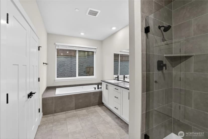 Property photo for 5272 N 87th Avenue, Camas photo 13