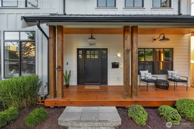 Property photo for 3647 33rd Avenue W, Seattle photo 3