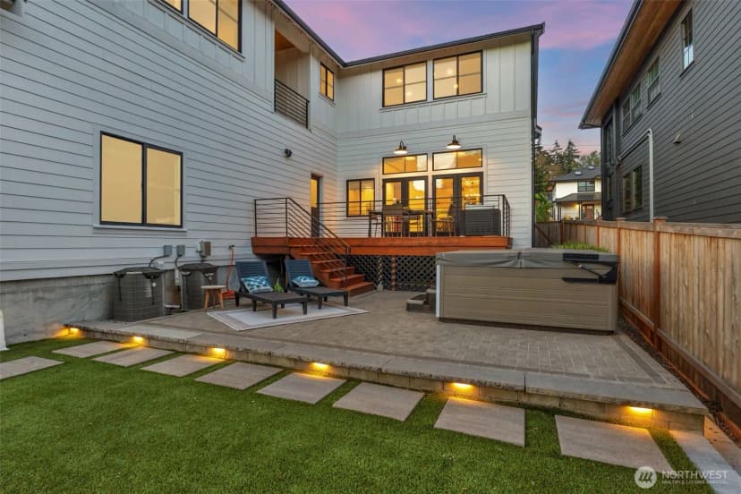 Property photo for 3647 33rd Avenue W, Seattle photo 34