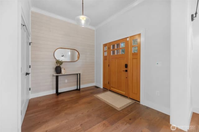 Property photo for 3647 33rd Avenue W, Seattle photo 4