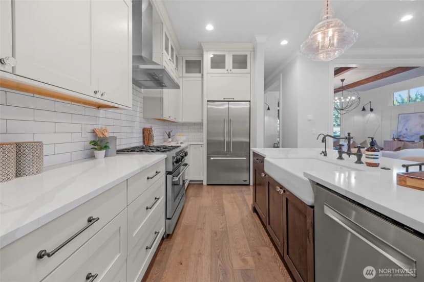 Property photo for 3647 33rd Avenue W, Seattle photo 10