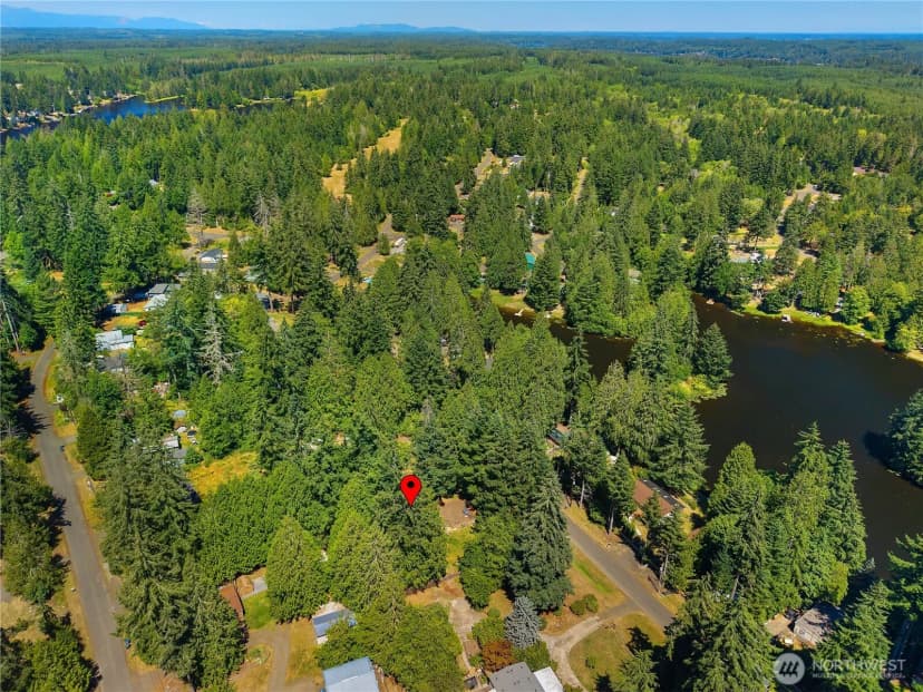 Property photo for 451 E Lakeshore Dr W, Shelton photo 31