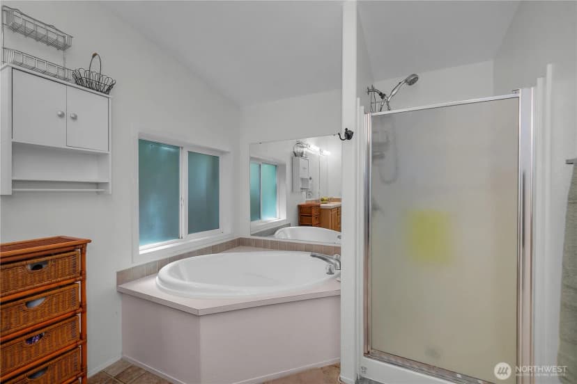 Property photo for 451 E Lakeshore Dr W, Shelton photo 13
