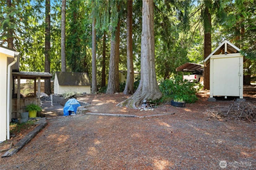 Property photo for 451 E Lakeshore Dr W, Shelton photo 19