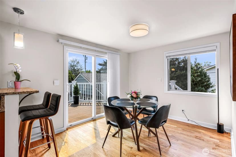 Property photo for 5717 59th Avenue Ne, Seattle photo 13