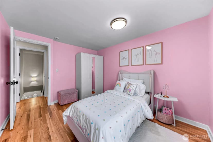 Property photo for 5717 59th Avenue Ne, Seattle photo 21