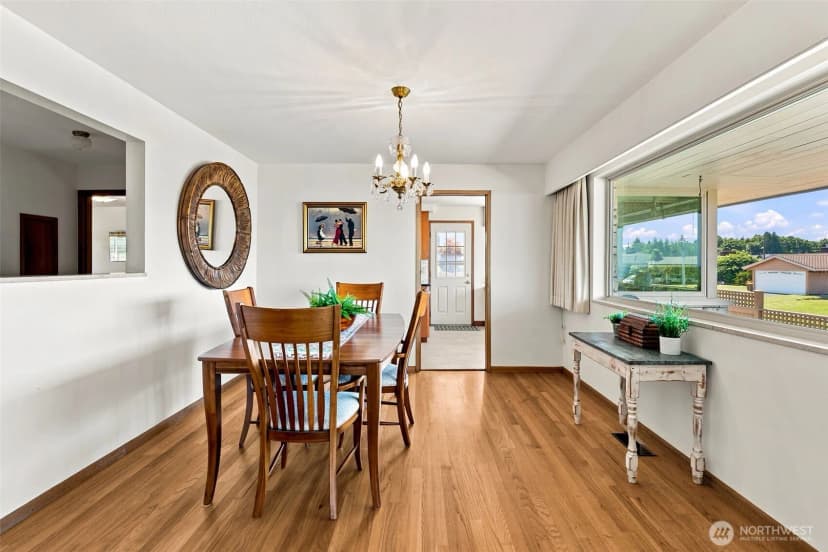 Property photo for 9304 23rd Avenue Nw, Seattle photo 11