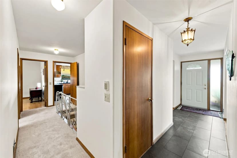 Property photo for 9304 23rd Avenue Nw, Seattle photo 18