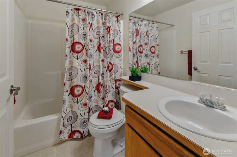 Property photo for 8225 Sweetbrier Loop Se, Olympia photo 22