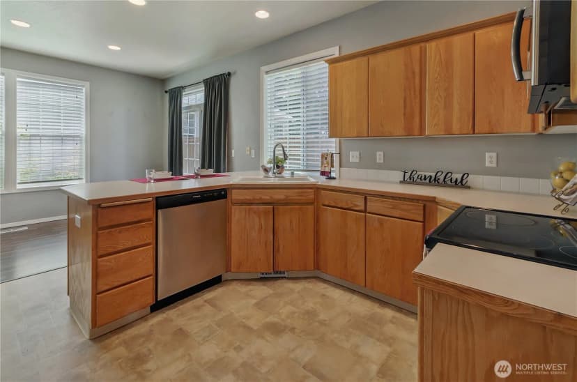 Property photo for 8225 Sweetbrier Loop Se, Olympia photo 14