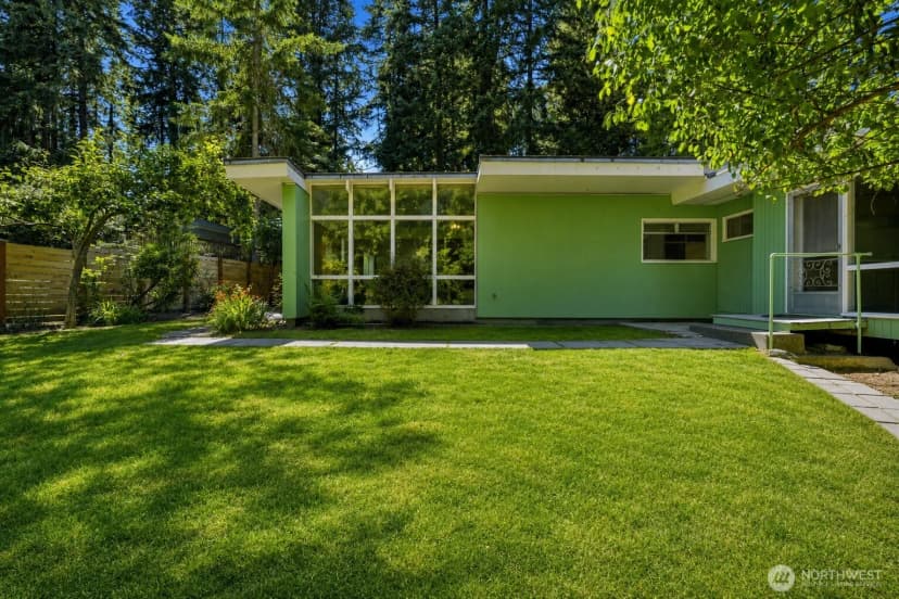 Property photo for 17056 26th Avenue Ne, Lake Forest Park photo 22