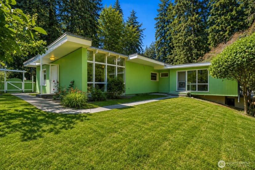 Property photo for 17056 26th Avenue Ne, Lake Forest Park