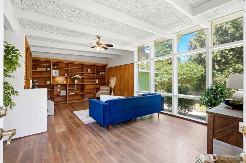 Property photo for 17056 26th Avenue Ne, Lake Forest Park photo 11