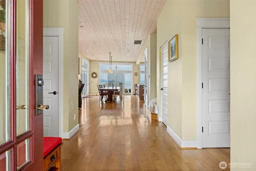 Property photo for 9818 Miami Beach Road Nw, Seabeck photo 13
