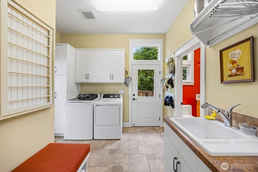Property photo for 9818 Miami Beach Road Nw, Seabeck photo 23