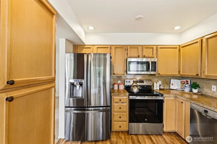 Property photo for 7250 Old Redmond Road #c-112, Redmond photo 11