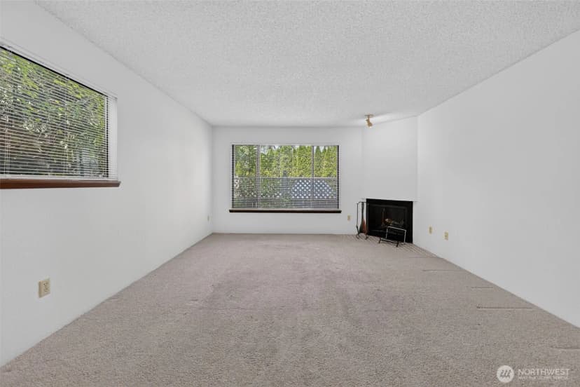 Property photo for 1740 Ne 86th Street #101, Seattle photo 12