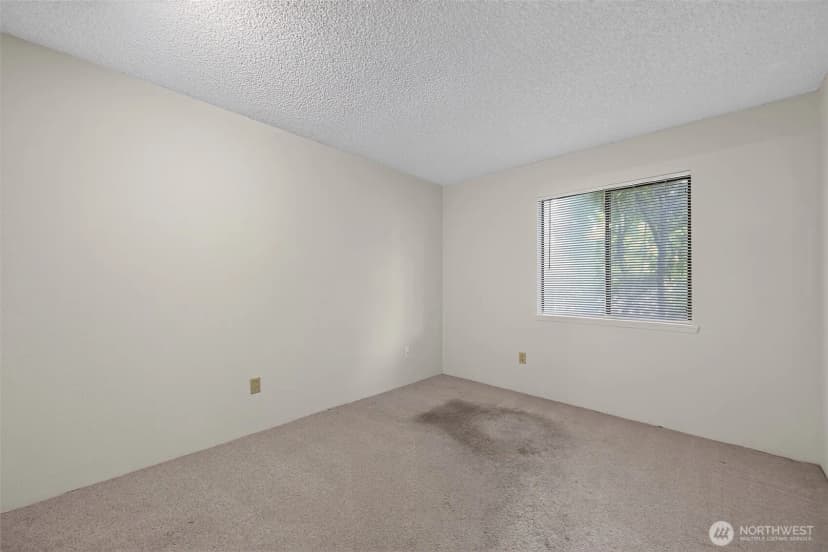 Property photo for 1740 Ne 86th Street #101, Seattle photo 25