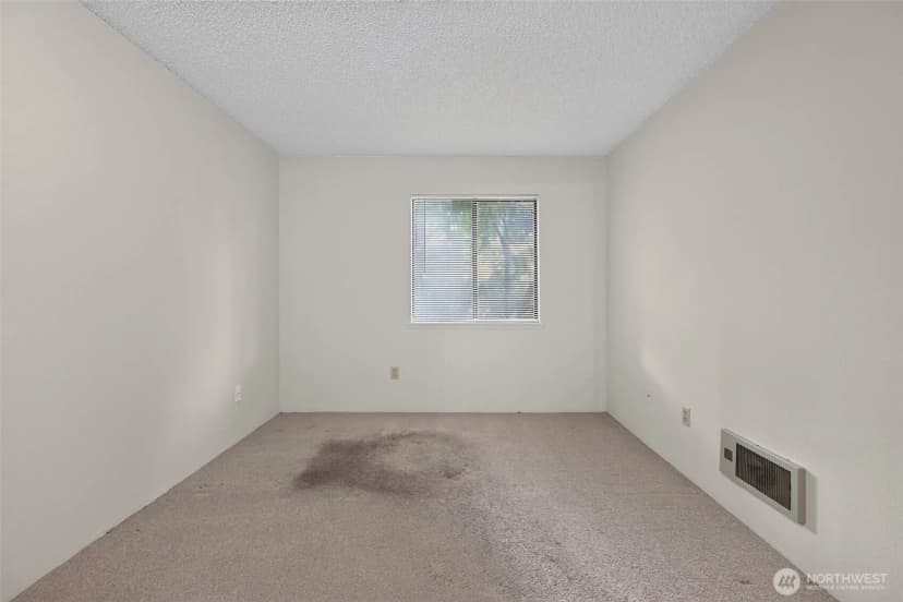 Property photo for 1740 Ne 86th Street #101, Seattle photo 26