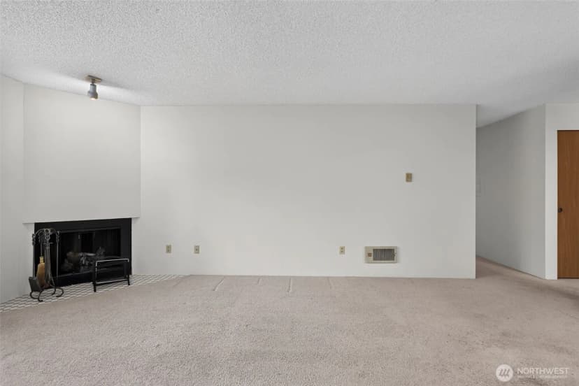 Property photo for 1740 Ne 86th Street #101, Seattle photo 14