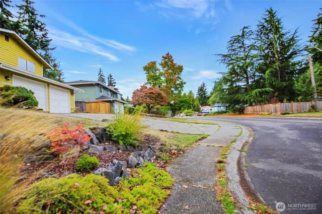 Property photo for 31616 3rd Place S, Federal Way photo 3