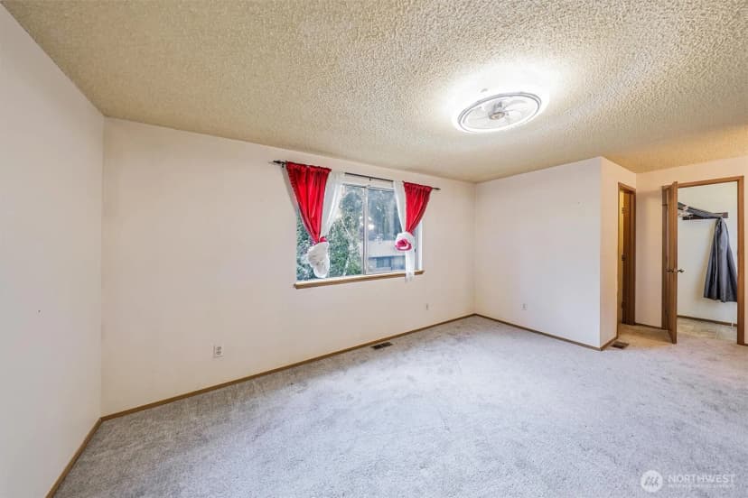 Property photo for 31616 3rd Place S, Federal Way photo 17