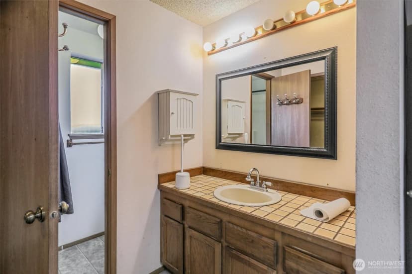 Property photo for 31616 3rd Place S, Federal Way photo 15