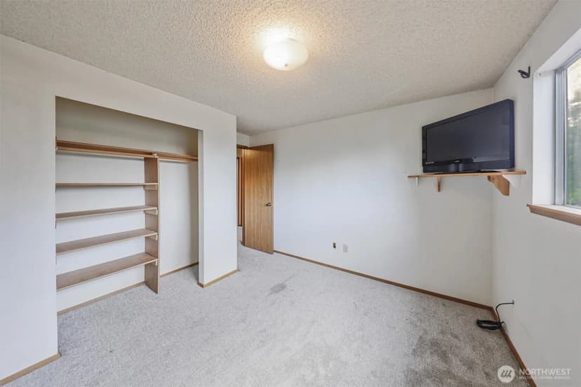Property photo for 31616 3rd Place S, Federal Way photo 23