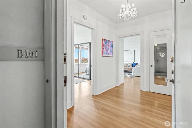 Property photo for 1808 Bigelow Avenue N #101b, Seattle photo 2