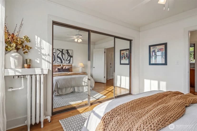 Property photo for 1808 Bigelow Avenue N #101b, Seattle photo 17