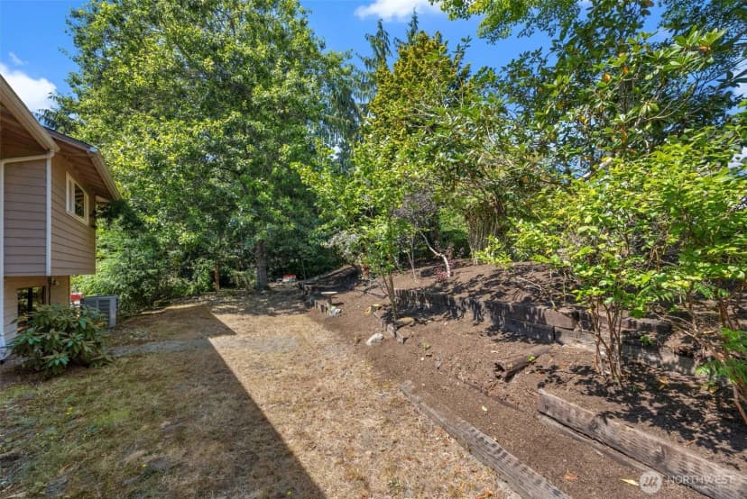 Property photo for 19524 53rd Avenue Ne, Lake Forest Park photo 34