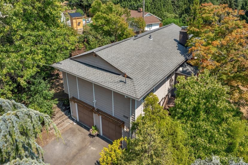 Property photo for 19524 53rd Avenue Ne, Lake Forest Park photo 37