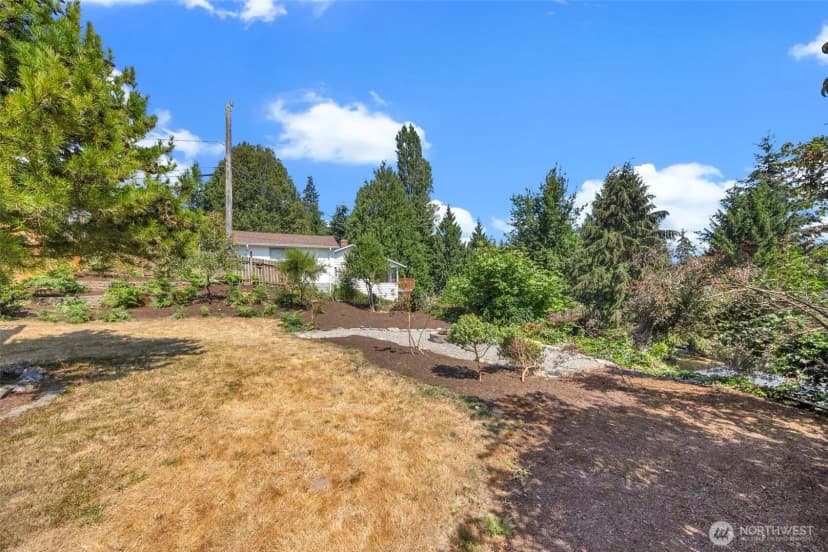 Property photo for 19524 53rd Avenue Ne, Lake Forest Park photo 33