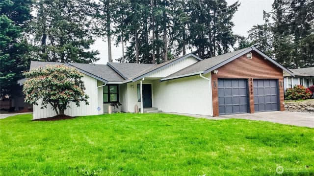 Property photo for 37702 27th Place, Federal Way photo 3